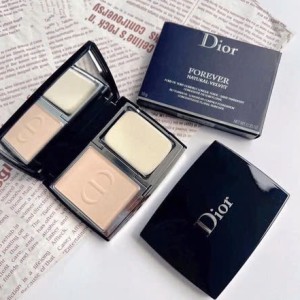 Phấn Phủ Dior Dạng Nén Giúp Làm Mịn, Sáng Da & Kháng Nước Dior Forever Natural Velvet 10g