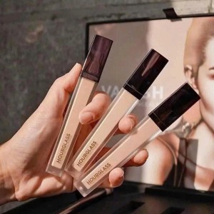 Che Khuyết Điểm Hourglass Vanish Airbrush Concealer 6ml